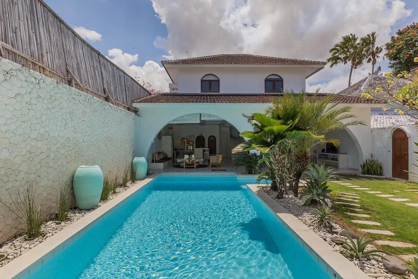 Villa 3 Bedr Mediterranean Vibes Private Pool 5Min Beach Seminyak