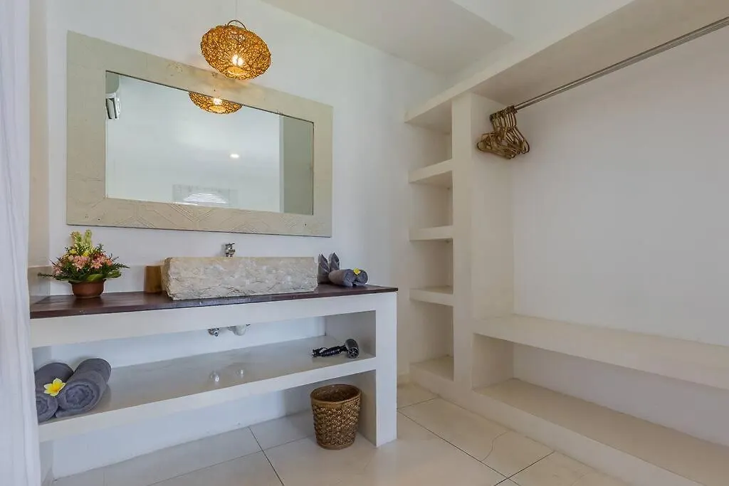 3 Bedr Mediterranean Vibes Private Pool 5Min Beach Seminyak  0*, Seminyak (Bali)