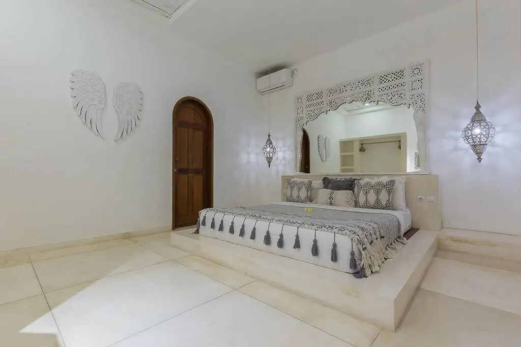 3 Bedr Mediterranean Vibes Private Pool 5Min Beach Seminyak