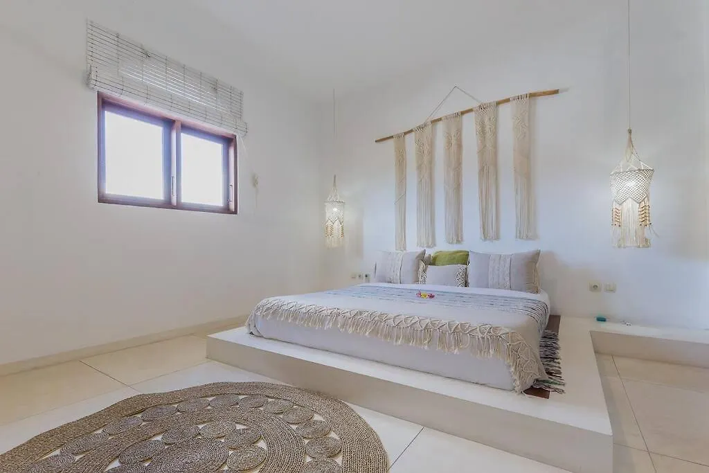 3 Bedr Mediterranean Vibes Private Pool 5Min Beach Seminyak  Villa Seminyak (Bali)