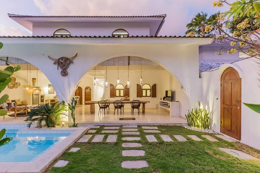 3 Bedr Mediterranean Vibes Private Pool 5Min Beach Seminyak  0*, Seminyak (Bali)