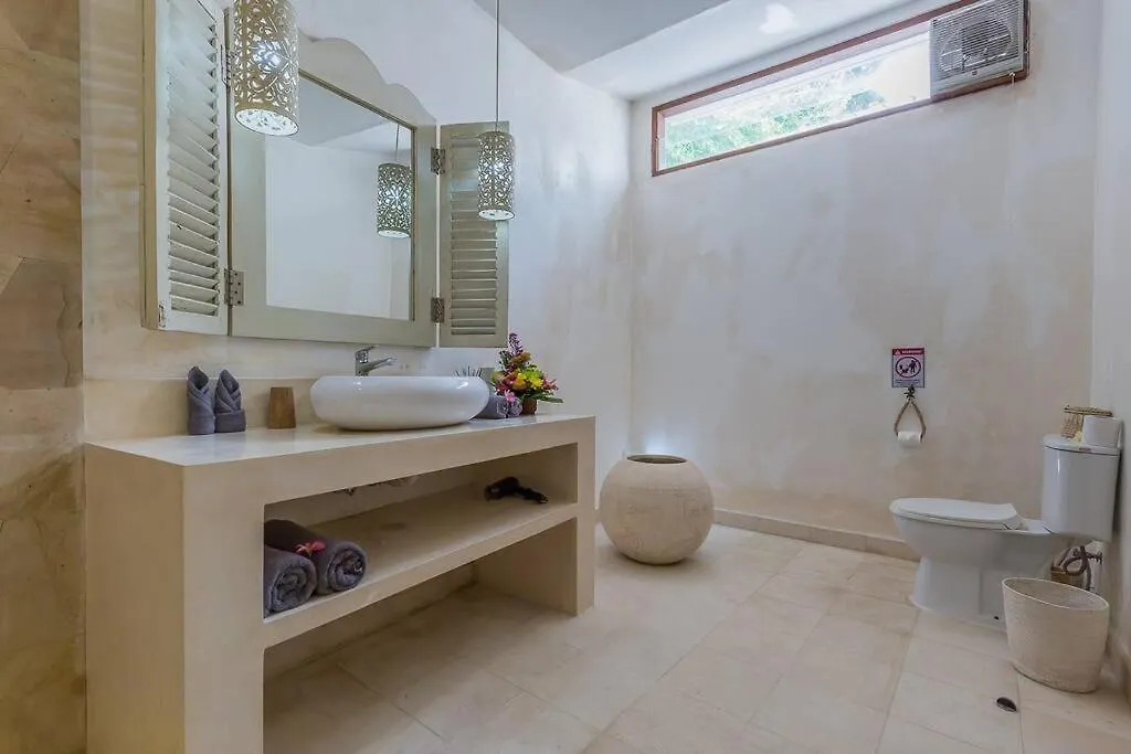 Villa 3 Bedr Mediterranean Vibes Private Pool 5Min Beach Seminyak
